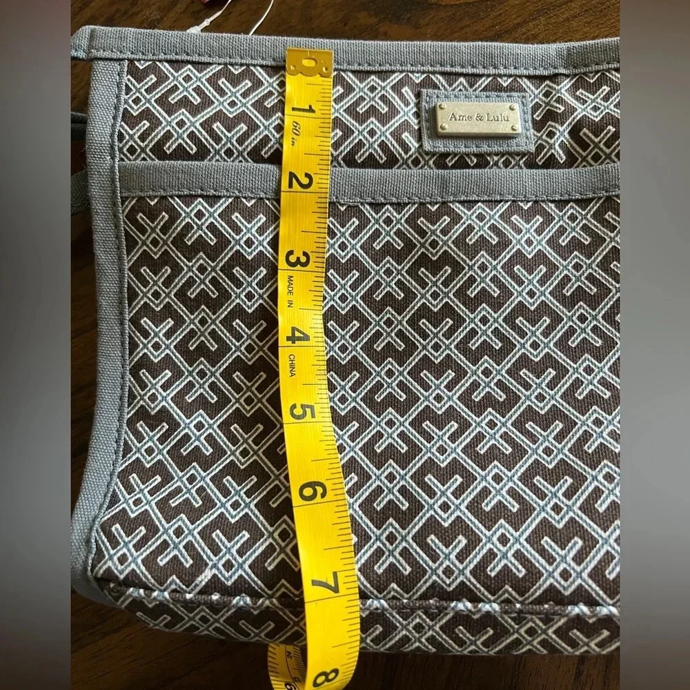 Ame & Lulu Brown & Blue geometric pattern Travel Pouch - Water-Resistant Lining